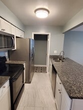 2923 Sunset Ln in Hillcrest Heights, MD - Building Photo - Building Photo