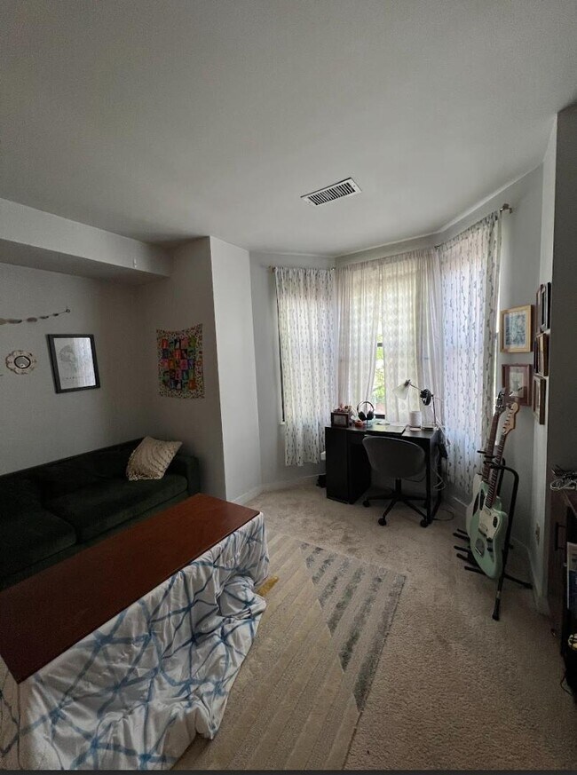 39 St Botolph St in Boston, MA - Building Photo - Building Photo