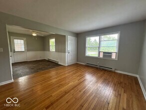 5645 950 E in Zionsville, IN - Building Photo - Building Photo