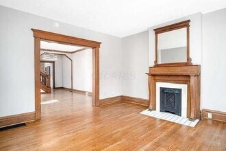 925 Mt Pleasant Ave in Columbus, OH - Building Photo - Building Photo