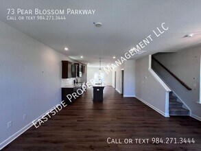 73 Pear Blossom Pkwy in Clayton, NC - Building Photo - Building Photo