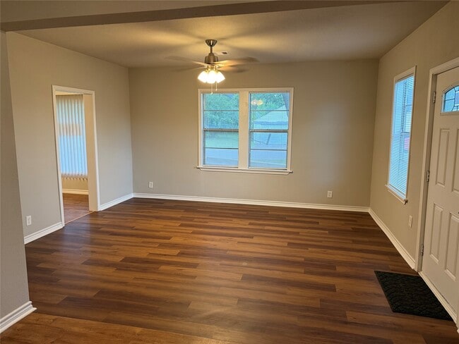 property at 1934 Austin Ave