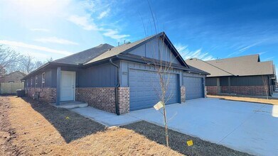 1104 NW 113th St in Oklahoma City, OK - Building Photo - Building Photo