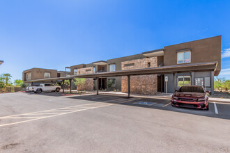 6301 E Pinnacle Vista Dr, Unit 2002 in Scottsdale, AZ - Building Photo - Building Photo