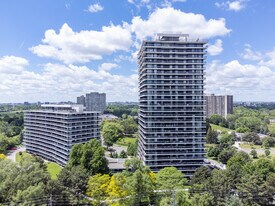 115 Antibes Dr in Toronto, ON - Building Photo