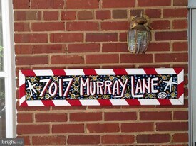 7017 Murray Ln in Annandale, VA - Building Photo