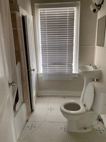 property at 2422 Southmore Blvd