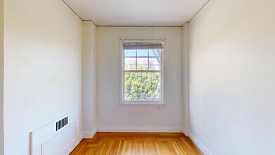 952 Franklin St-Unit -42 in San Francisco, CA - Foto de edificio - Building Photo