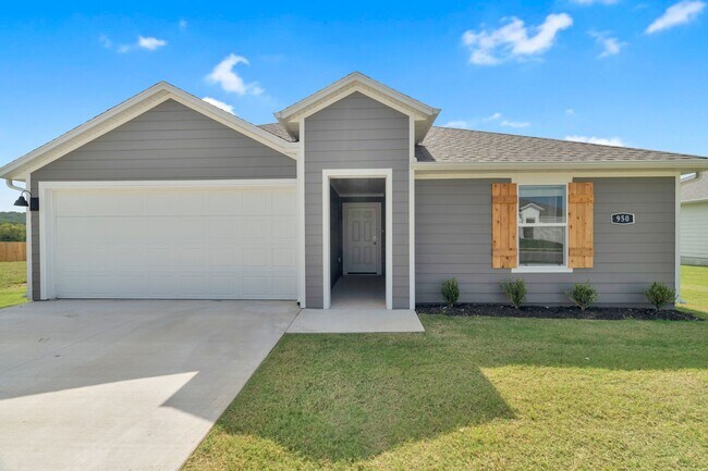 950 Rently St in Prairie Grove, AR - Building Photo - Building Photo