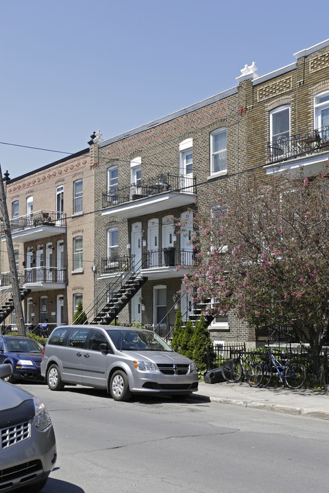 31 5e in Montréal, QC - Building Photo