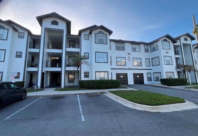 2217 Grand Cayman Ct