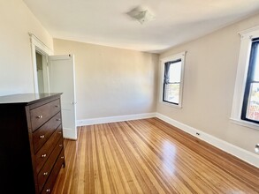 225 Chestnut Hill Ave, Unit 3 in Boston, MA - Building Photo - Building Photo