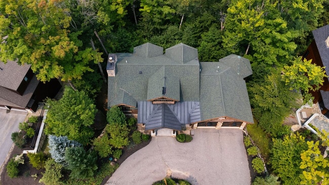15 Hemlock Dr