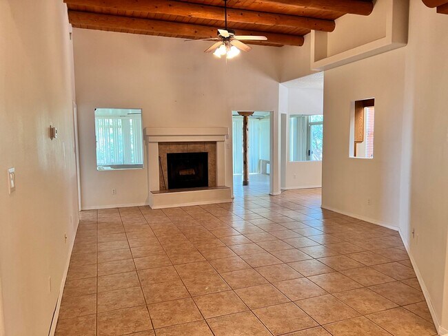 3120 Payupki Cir in Santa Fe, NM - Building Photo - Building Photo