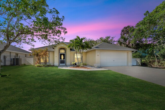property at 1301 Carlton Ct