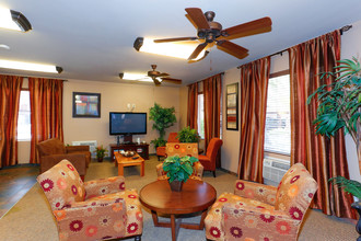 Topaz Senior Apartments in Las Vegas, NV - Building Photo - Interior Photo