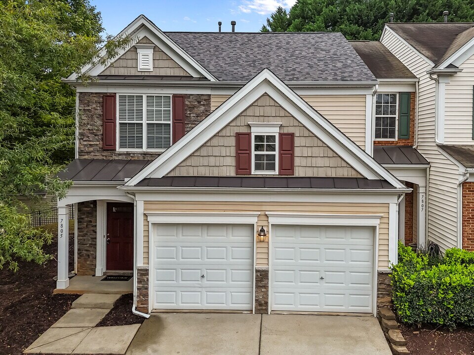 7805 Jeffrey Alan Ct in Raleigh, NC - Building Photo
