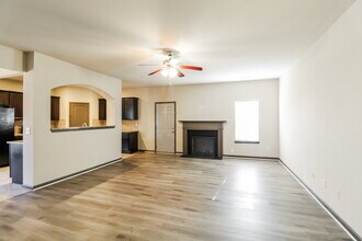 661 Sweet Ashley Way in Loganville, GA - Foto de edificio - Building Photo