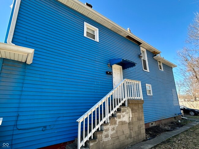 property at 316.5 W 29th St