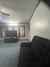 5530 N Sawyer Ave in Chicago, IL - Building Photo - Building Photo