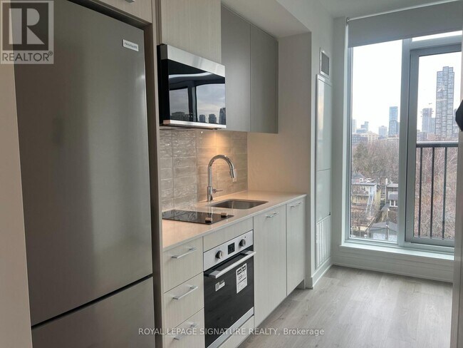 property at 30 Dreamers Wy