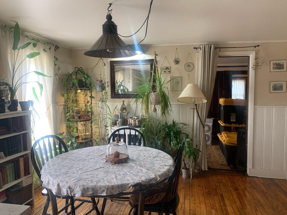 92 Saint Louis St, Unit 92 Saint Louis Street in Burlington, VT - Building Photo