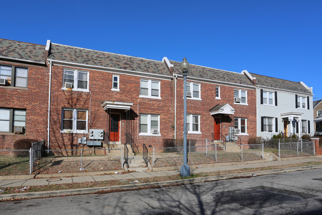 1416-1420 Holbrook St NE in Washington, DC - Building Photo - Building Photo