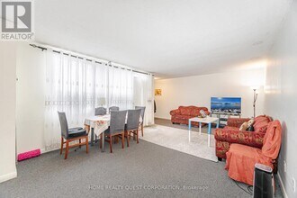 45 Silverstone Dr in Toronto, ON - Building Photo - Building Photo