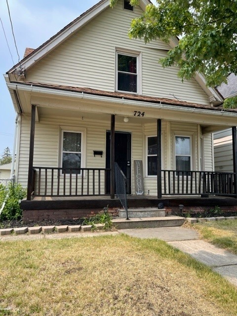 property at 724 Spencer St