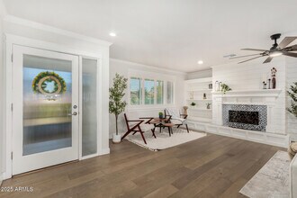 3750 E Garden Dr in Phoenix, AZ - Building Photo - Building Photo