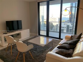 1010 Brickell Ave, Unit 2709 in Miami, FL - Building Photo