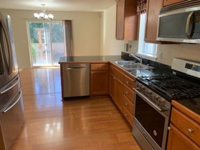 28393 33rd Ln S in Auburn, WA - Building Photo - Building Photo