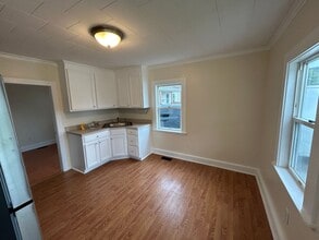 22 N Main St in Grafton, MA - Building Photo - Building Photo