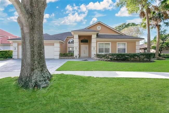 property at 6719 Fairway Cove Dr