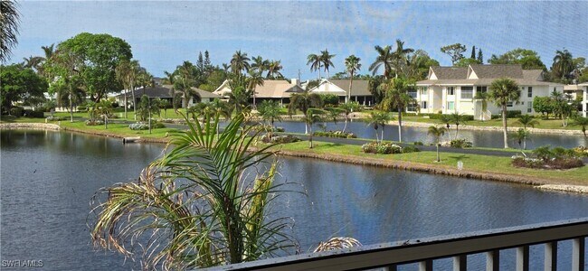 69 Georgetown Blvd in Naples, FL - Building Photo - Building Photo