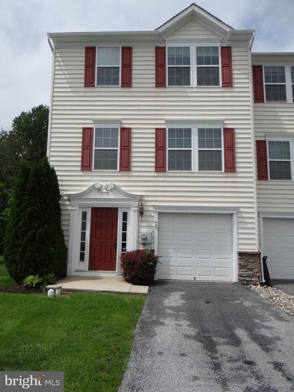 property at 400 Larose Dr