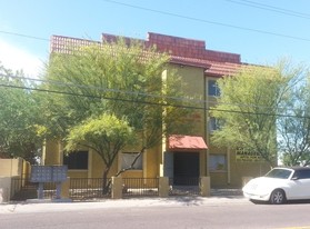 2417 W Campbell Ave Apartments