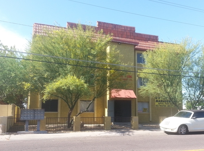 Buena Vida Apartments in Phoenix, AZ - Foto de edificio