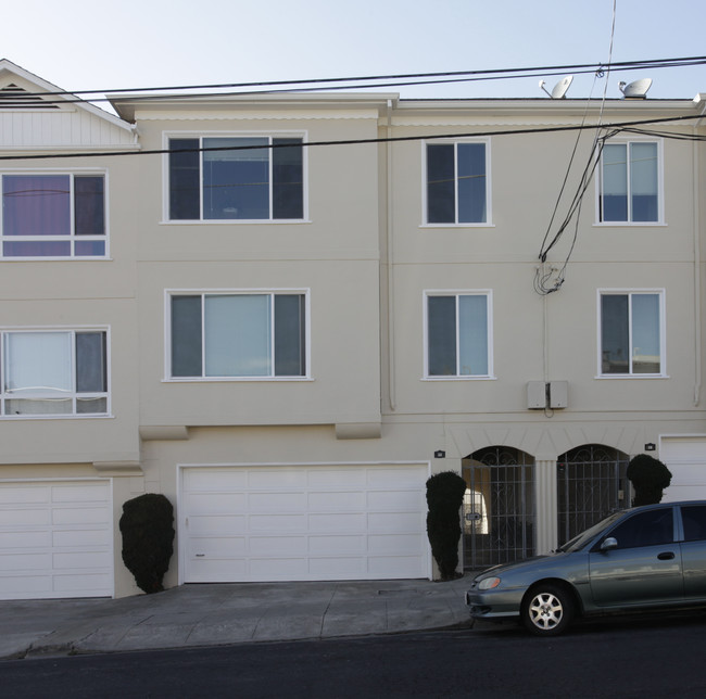 32 2nd Ave in Daly City, CA - Building Photo - Building Photo