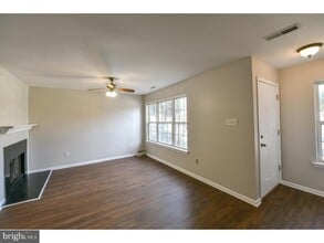 126 Hawthorne Ct in Collegeville, PA - Building Photo - Building Photo