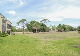 3961 SW Greenwood Way in Palm City, FL - Foto de edificio - Building Photo