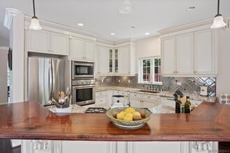 7824 Exchange Pl in San Diego, CA - Building Photo - Building Photo