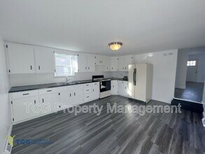 626 9th St in La Salle, IL - Building Photo - Building Photo