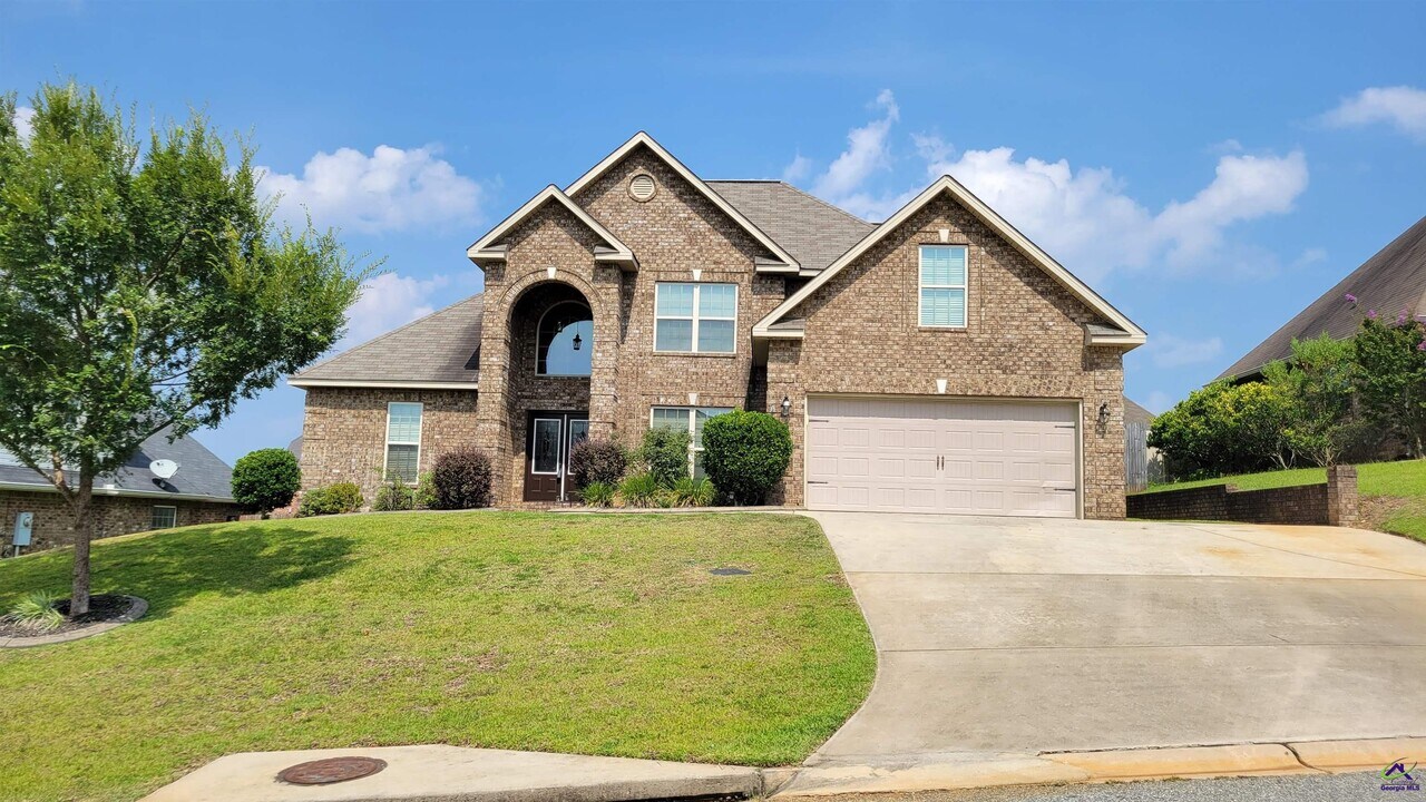 105 Fortune Way in Bonaire, GA - Building Photo