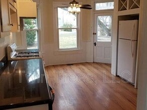 5752 Main St in Mount Jackson, VA - Building Photo - Building Photo