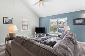 3415 W 19th St in Panama City, FL - Building Photo - Building Photo