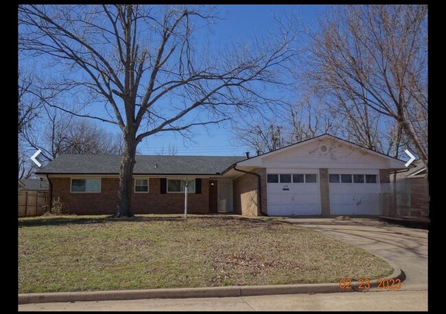 property at 324 Forest Dr