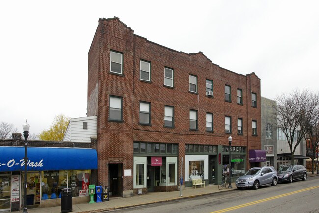 The Cottage in Pittsburgh, PA - Building Photo - Building Photo
