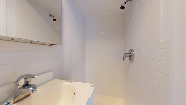 3 Centre Market Pl, Unit #1 in New York, NY - Foto de edificio - Building Photo