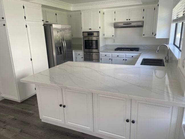 3017 Softwind Way in Torrance, CA - Building Photo - Building Photo